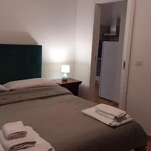 Appartament La Maison Petit Apartamento Nápoles